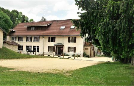 G&icirc;te de groupe n&deg;225026 Autrans-M&eacute;audre en Vercors - Is&egrave;re - gite en &eacute;t&eacute;, son parking, modulable en terrain de boules