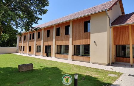 G&icirc;te n&deg;295025 Parmilieu - Is&egrave;re - photo