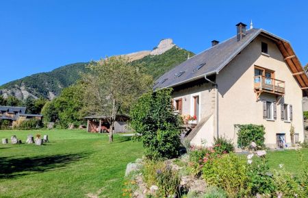 G&icirc;te n&deg;302202 Chantep&eacute;rier - Is&egrave;re - Le gite et son environnement