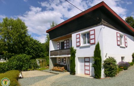 G&icirc;te n&deg;422122 Saint-Martin-d'Uriage - Is&egrave;re - photo