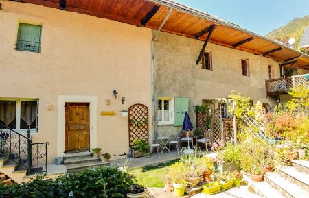 G&icirc;te n&deg;518102 Valbonnais - Is&egrave;re - photo