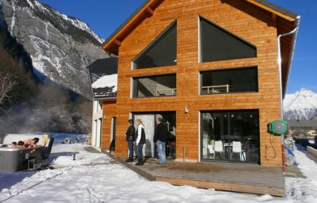 G&icirc;te n&deg;52103 Le Bourg-d'Oisans - Is&egrave;re - photo