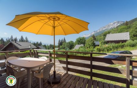 G&icirc;te n&deg;367581 Plateau-des-Petites-Roches - Is&egrave;re - photo