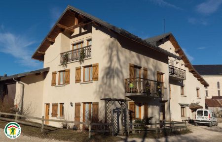G&icirc;te n&deg;129108 Corren&ccedil;on-en-Vercors - Is&egrave;re - photo