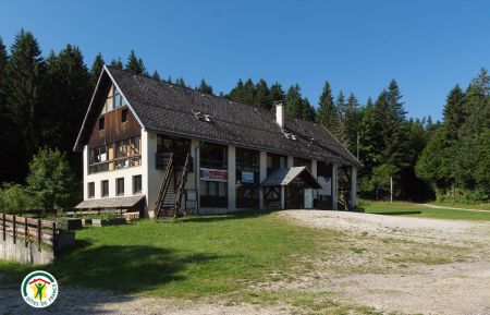 G&icirc;te de groupe n&deg;376026 Saint-Christophe-sur-Guiers - Is&egrave;re - photo