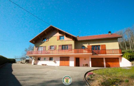 G&icirc;te n&deg;236513 Miribel-les-&Eacute;chelles - Is&egrave;re - photo