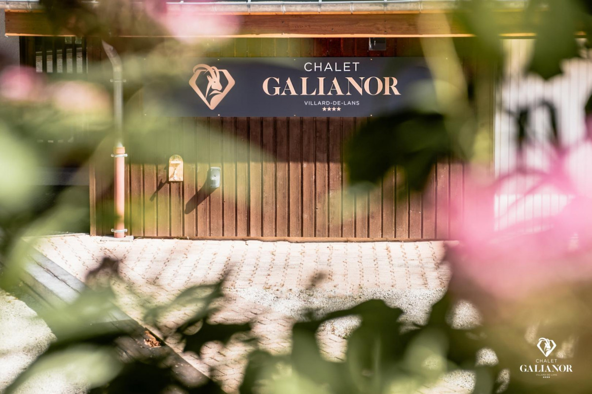 GALIANOR 4****